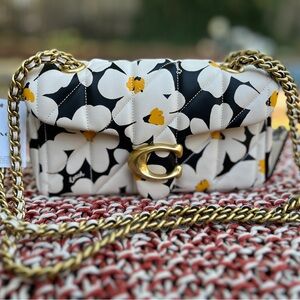 Coach Tabby Shoulder Bag 20 With Quilting And Floral Print
